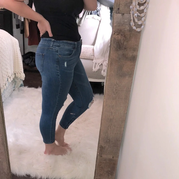 Pistola size 31 Troy high rise distressed jeans - Picture 3 of 9